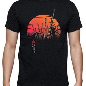 Camiseta de katanas al Sol 